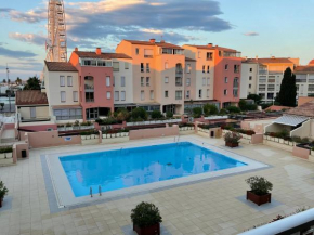 Cap d’Agde Centre port avec parking privé et belle vue port et mer